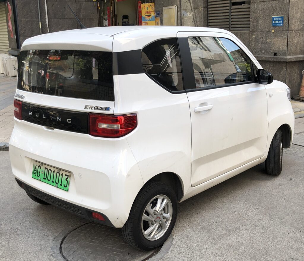 this is a photo of wuling mini ev 1 door